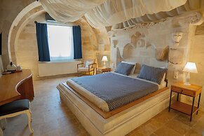 Azure Cave Suites