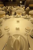 Liv Suit Hotel
