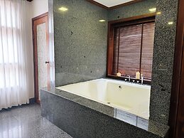 Maison Saiko Angkor Boutique
