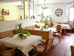 Hotel Erbgericht Krippen
