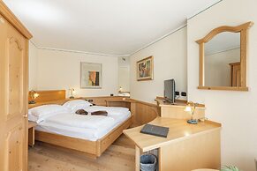 Hotel Flora