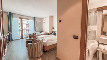 Hotel Flora