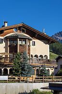 Hotel Flora