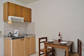 Akatos Hotel