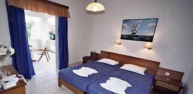Akatos Hotel
