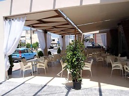 Akatos Hotel
