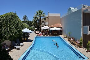 Akatos Hotel