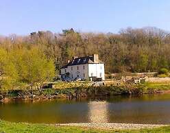 Aberllynfi Riverside Guesthouse