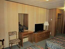 Airport Chalet