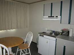 Airport Chalet