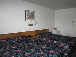 Airport Chalet