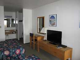 Airport Chalet