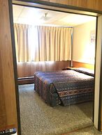 Airport Chalet