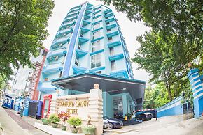 Diamond Crown Hotel