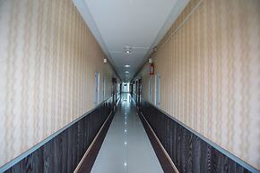 Diamond Crown Hotel