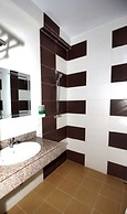 Diamond Crown Hotel