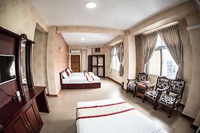 Diamond Crown Hotel