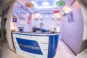 Diamond Crown Hotel