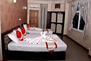 Diamond Crown Hotel