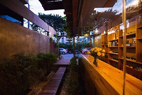 Baan Mek Hostel