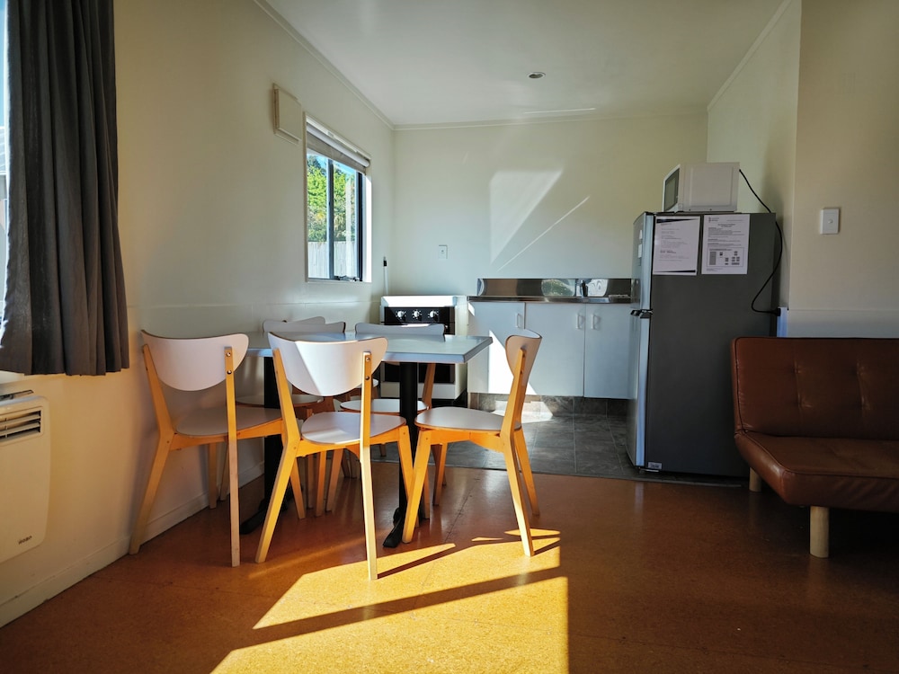 Accommodation Te Puna