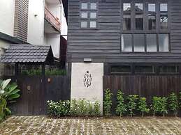 Thapae Happy House
