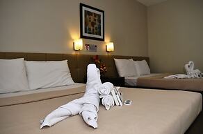 Columbus Plaza Hotel