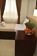 Columbus Plaza Hotel