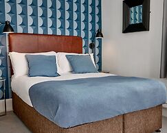 Townhouse Exeter
