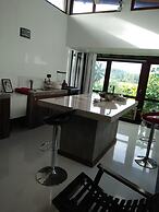 Aroma Villa