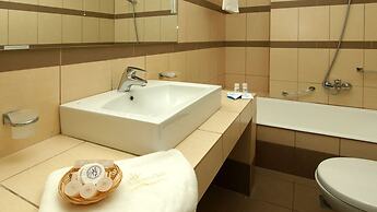 Skiathos Club Hotel Suites