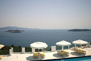 Skiathos Club Hotel Suites