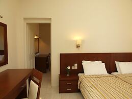 Skiathos Club Hotel Suites