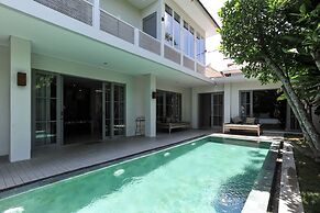 Jabu Beach Villa