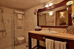 Elaa Cave Hotel