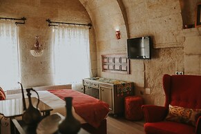 Elaa Cave Hotel