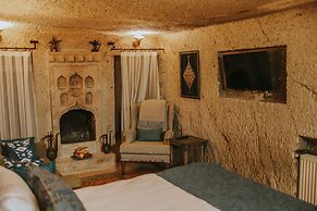 Elaa Cave Hotel