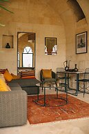 Elaa Cave Hotel