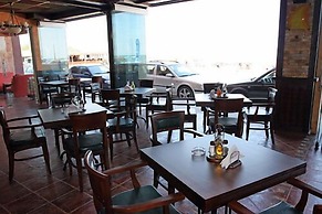 Hotel Sunny Bay