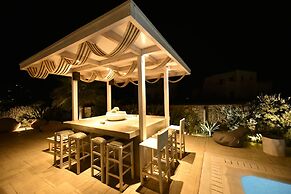 Queen Boutique Suites