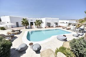 Queen Boutique Suites