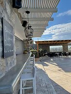 Queen Boutique Suites