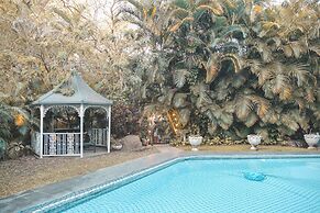 Beside Still Waters Boutique Hotel