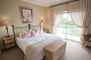 Headlands House Guest Lodge