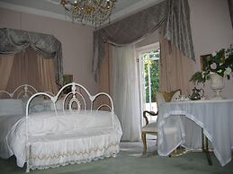 Villa Victoria Executive Guest House