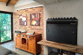 Hornbill House