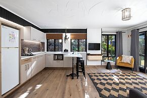 Hornbill House
