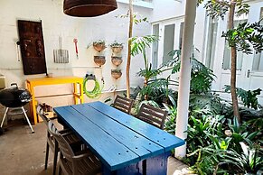 Hornbill House