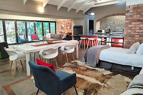 Hornbill House