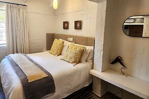 Hornbill House